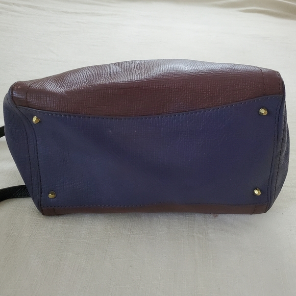 Oryany Anthropologie leather crossbody purple purse - Picture 5 of 13